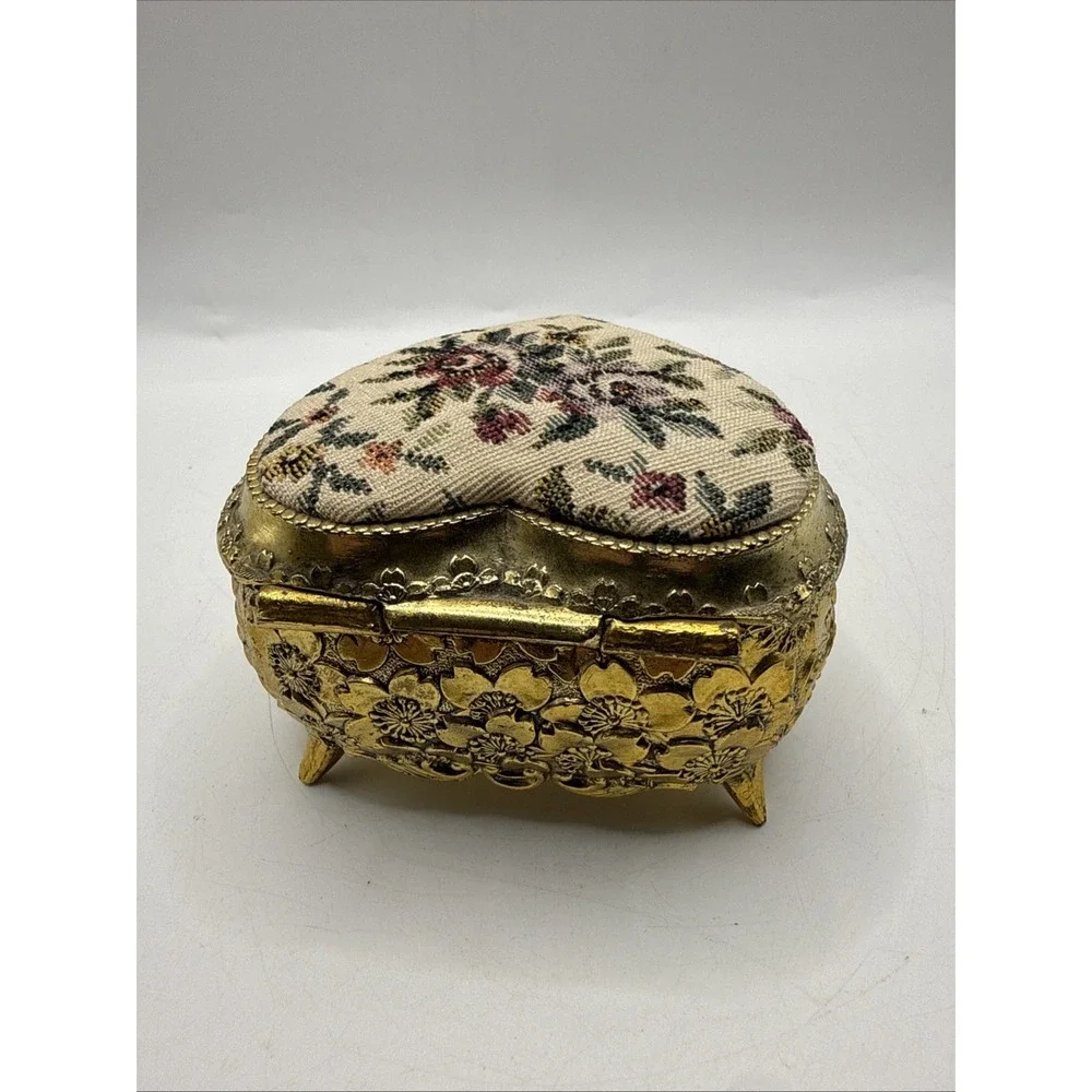 Vintage Floral Tapestry Jewelry Trinket‎ Box Japan Brass Gold Tone Needlepoint